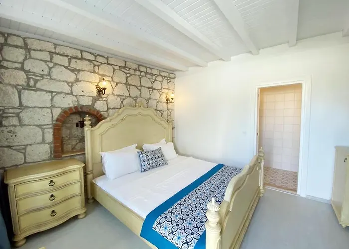 Fatma Hanım Konağı Alaçatı *