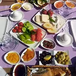 Fatma Hanim Konagi Alacati * İzmir